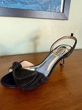 Badgley Mischka Black Bow Remi Sandal Size 7
