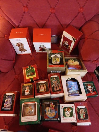 Vintage Hallmark Christmas Ornaments. Different Years & Sizes. 6 for $20 HURRY! - Picture 13 of 18