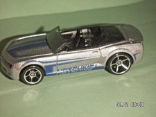 Hot Wheels 2010 Camaro Convertible Concept HW Performance 1:64 scale