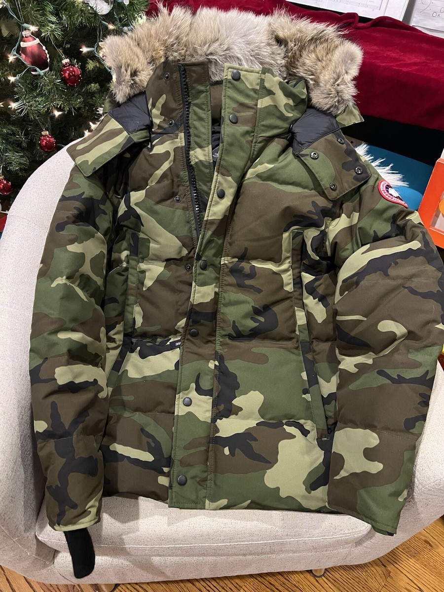 New Authentic Canada Goose Wyndham Down Parka w/ FUR Trim Hood