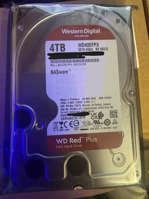 WD Red Plus WD40EFPX Interne Festplatte 4 TB SATA 6Gb/s - NEU!
