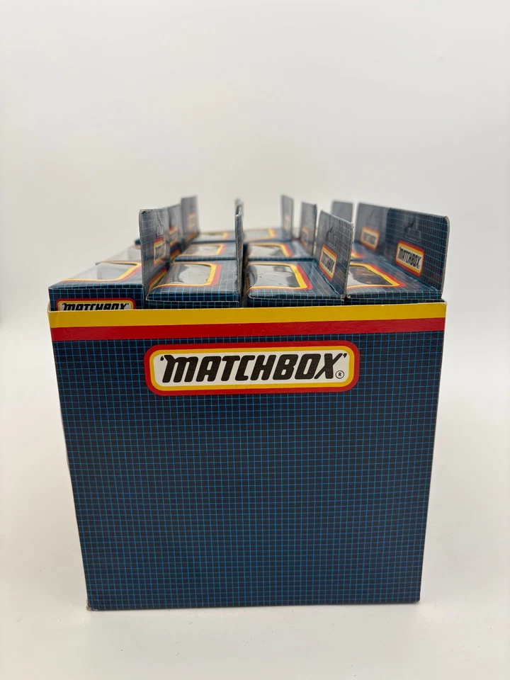 Lote de trabajo Matchbox fabricante en caja como nuevo 36 coches superrápidos hechos en Macao 1987 Foto 4 de 4