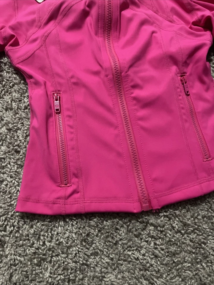 Chaqueta corta con cremallera Lululemon para mujer rosa Define talla 4 bolsillos para los pulgares Foto 3 de 4