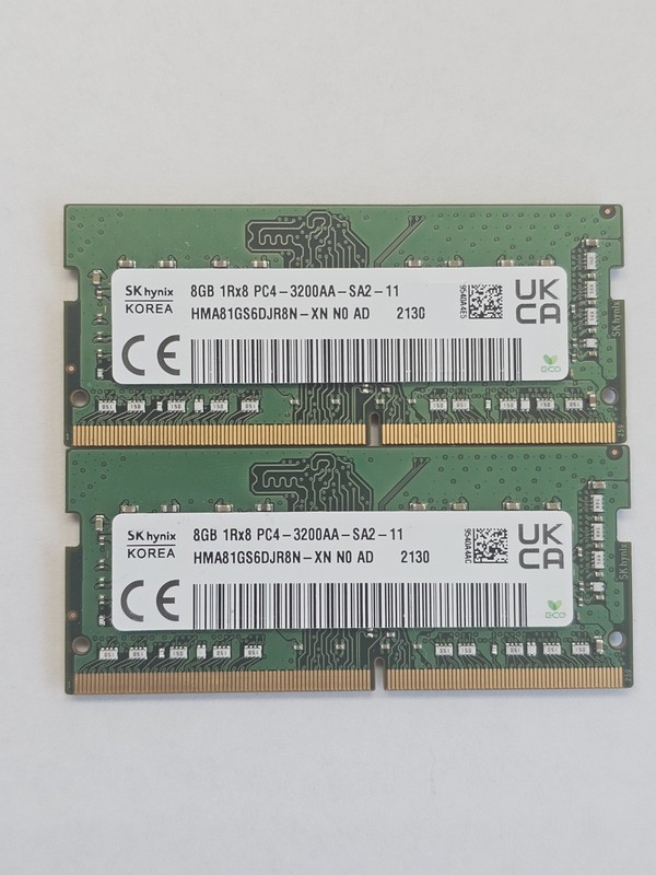 SK hynix DDR4-3200Mhz 16GB (2x8GB)  SODIMM RAM - Tested working HMAA1GS6CJR6N-XN