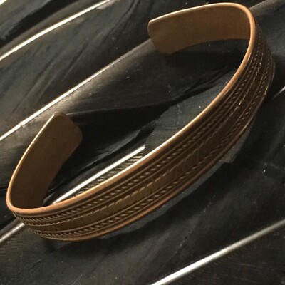 NICE BEAUTIFUL VINTAGE HAND MADE ESTATE SOLID COPPER TWIST DETAIL CUFF BRACELET 