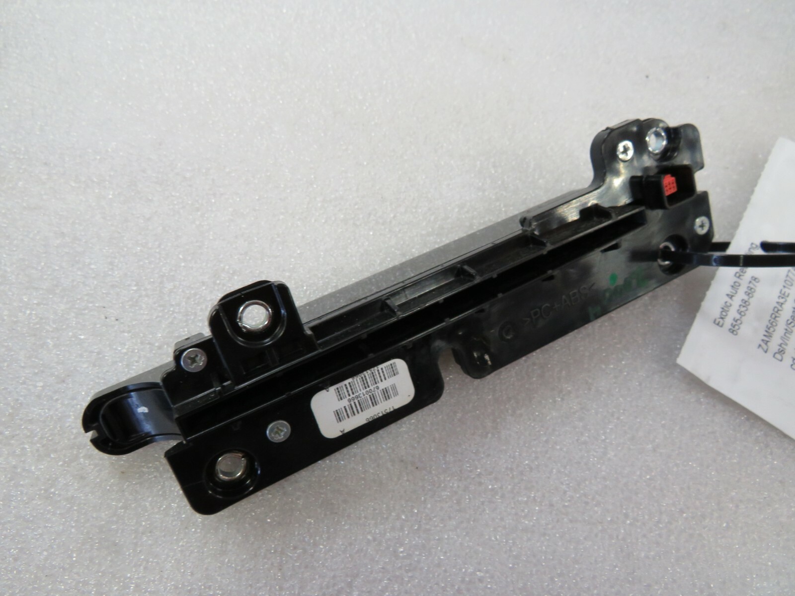 2014 Maserati Quattroporte, CD Drive Face, Used, P/N 670013666