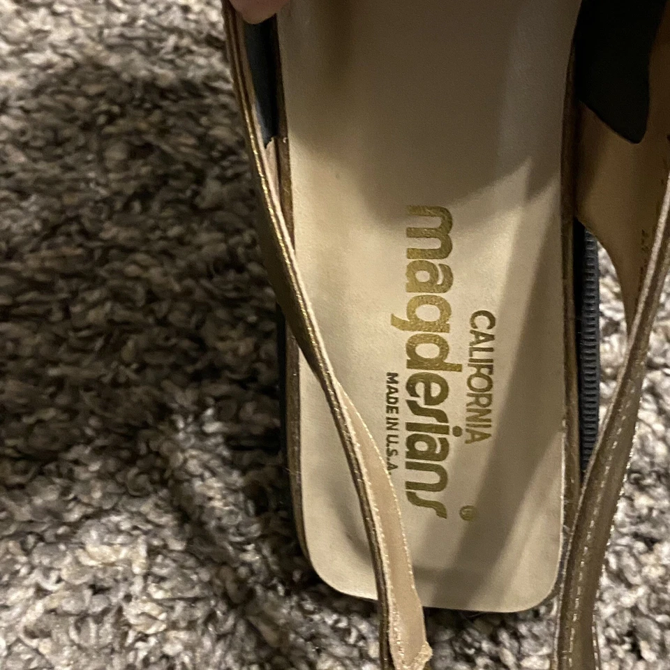 California Magdesians Slingbacks Sz 9 Gold Leather Fabric Sandal Shoes New - Image 4 of 4