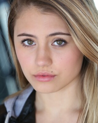 LIA MARIE JOHNSON 8x10 PHOTO * | eBay