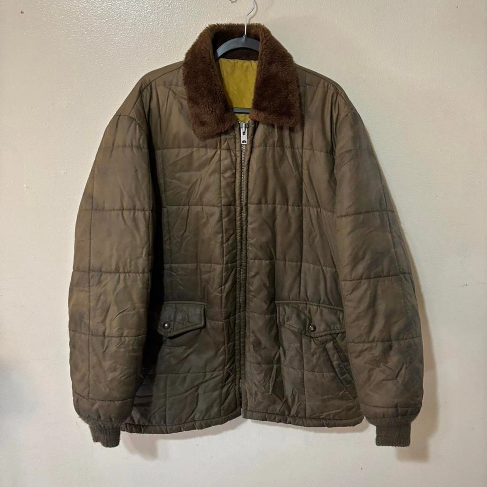 Vintage 70s Quilted Puffer Chore Jacket With Faux Fur Collar Size Men’s 2XL image 1