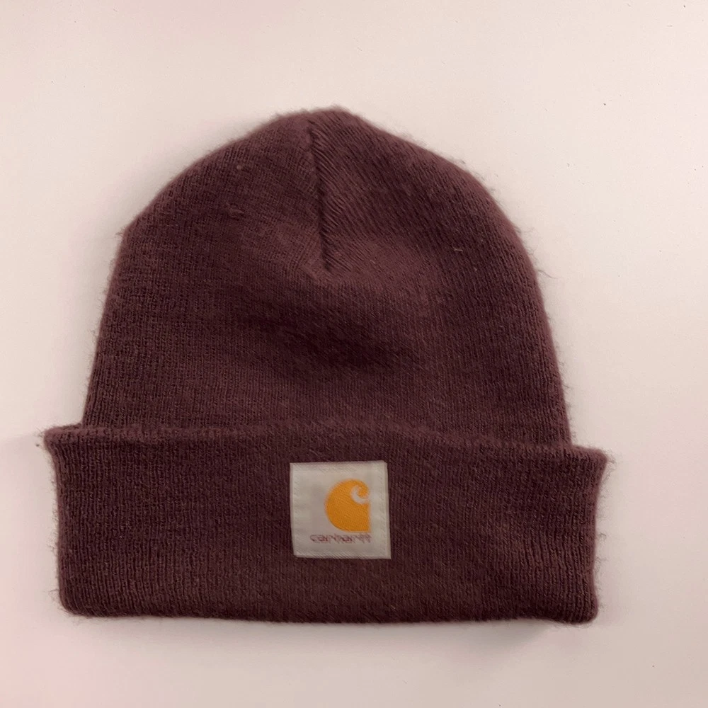 Carhartt made in Canada 2020 dark plum winter beanie cap