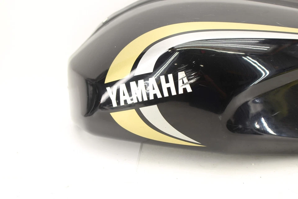 2024 YAMAHA XSR700 OEM LEFT GAS TANK FUEL CELL PANEL COVER TRIM COWL  - Imagem 2 de 4