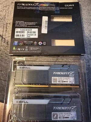 G.SKILL Trident Z RGB 64GB (2x32GB) DDR4-3600 DIMM RAM F4-3600C18D-64GTZR