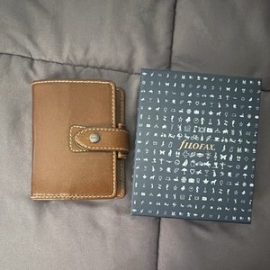 Filofax Brown Leather Women's Mini  Organizer Planner Ring Binder Snap Closure