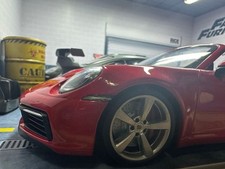 Minichamps 1/18 Porsche 911 992 Carrera 4S Convertible 2019 Red Porsche Carrera