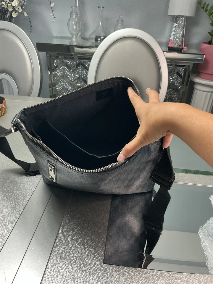 Bolso Mensajero Louis Vuitton Mick Damier Graphite PM Foto 3 de 4