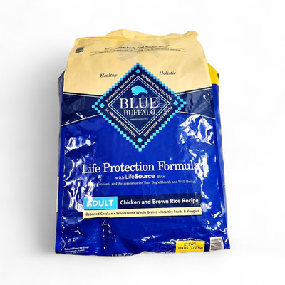 Blue Buffalo Life Protection Adult Dry Dog Food, Chicken and Brown Rice - 38 lbs