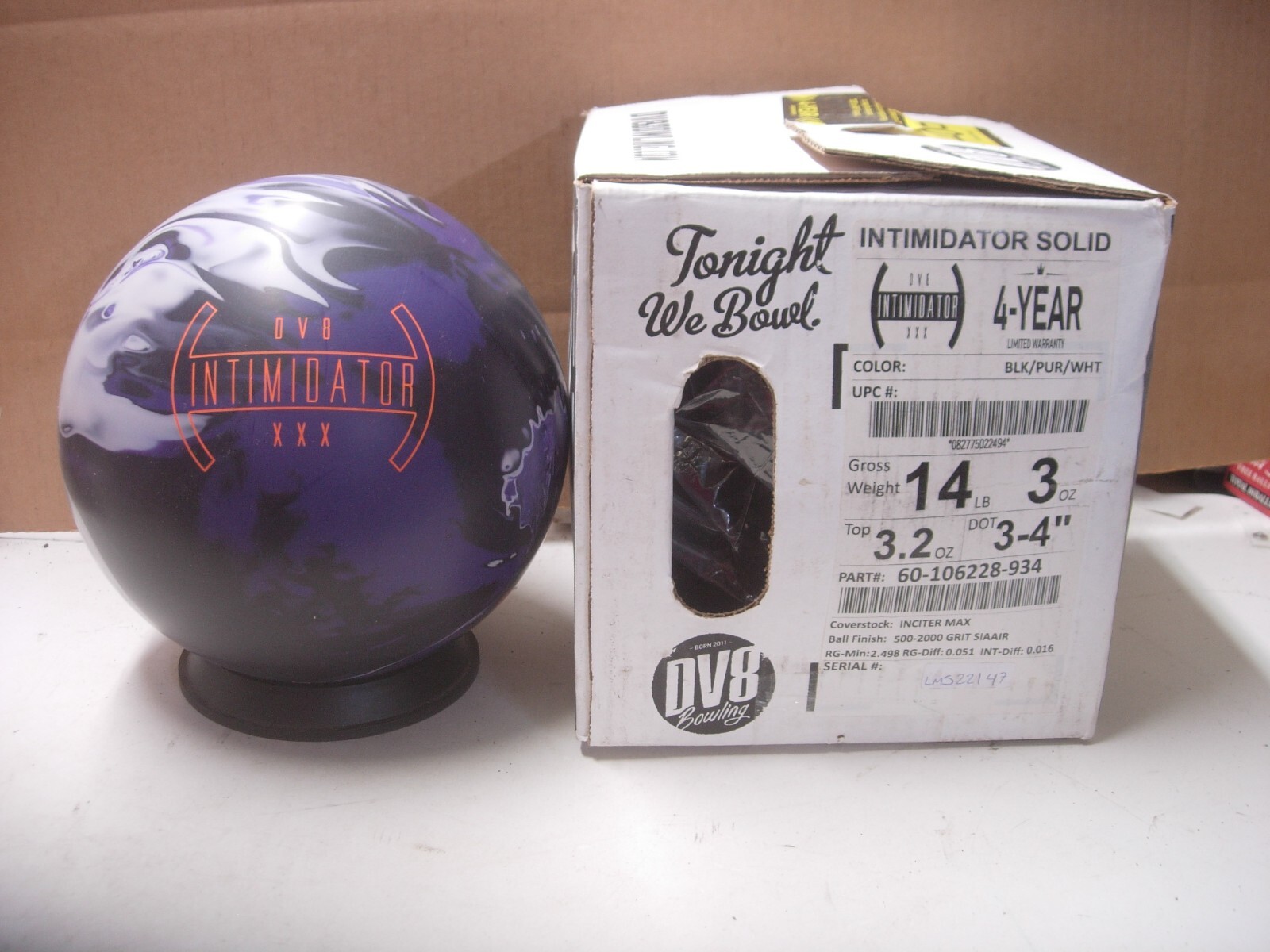 g3 14# 3oz, TW 3.2, Pin 3-4 DV8 2020 INTIMIDATOR SOLID Bowli