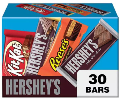 HERSHEY'S, KIT KAT and REESE'S Assorted Milk Chocolate Candy Bars Variety Pack 