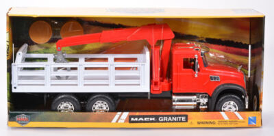 NEW RAY 1/18 TRUCK MACK GRANITE TRUCKFARM TRAILER STATISCHES MODELL DIECAST
