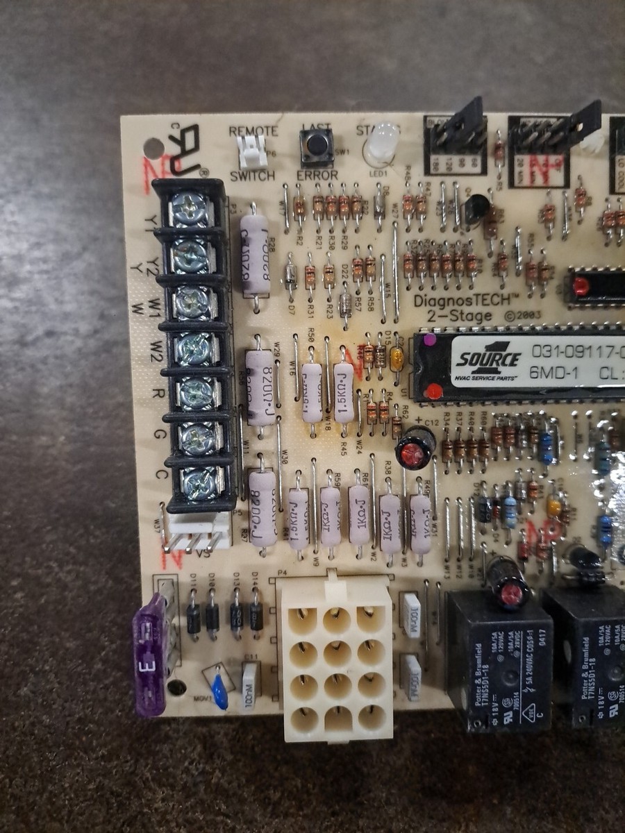 York Coleman 031-09117-000 2-Stage Furnace Control Circuit Board
