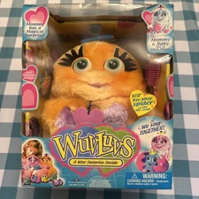 Wuv Luvs 1999 Electronic Plush Toy Trendmasters, Orange, Mommy Baby Egg - Rare