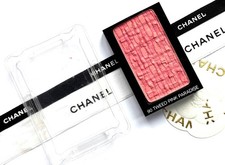 CHANEL les tissages de Chanel blush duo tweed...