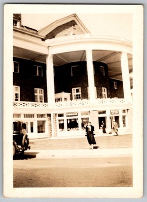 Vtg B&W Snapshot Woman At Grand Entrance Large Columns 1940s