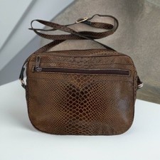 Borsa a spalla TRUSSARDI originale.