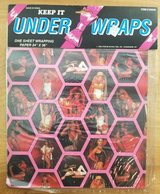 Vintage Keep it Under Wraps Gift wrap Sheet Adult Novelty Hot Babes 24'x36'
