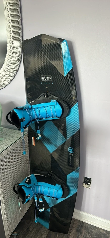 Hyperlite State wakeboard con botas 140 Foto 3 de 3