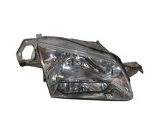 Feu avant (phare) Mazda 323