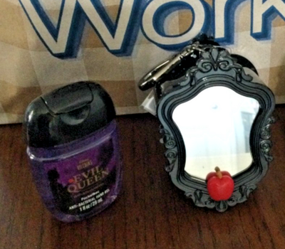 Bath & Body Works Evil Queen Light up Mirror PocketBac Holder