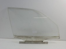 Mercedes C W202 94R Türscheibe vorne rechts 4D Mercedes C W202 94R Türscheibe vorne rechts 4D