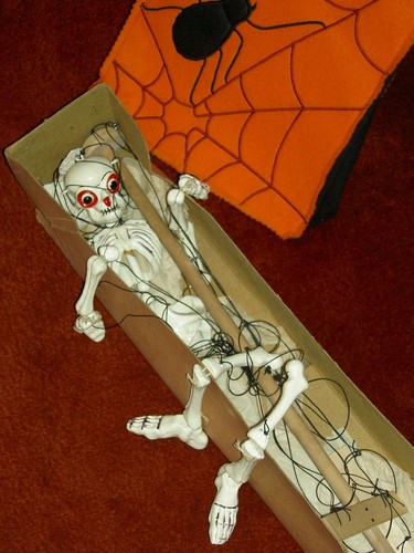 1950 string puppet marionette, PINOCCHIO w/growing nose, GOOGLY eyes EXCELLENT - Picture 14 of 17