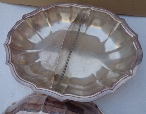 Dish Covered Divided Handled Chippendale International Silverplate 13x10x4” - Picture 5 of 8