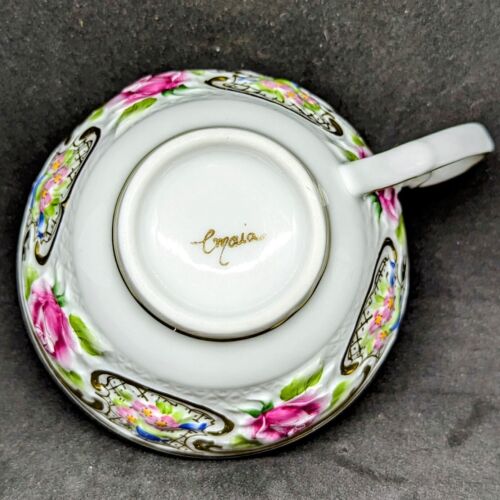 Tea For One Teapot Teacup Porcelain by Heirloom Lace Ltd. Romania Artist Signed - Picture 6 of 15