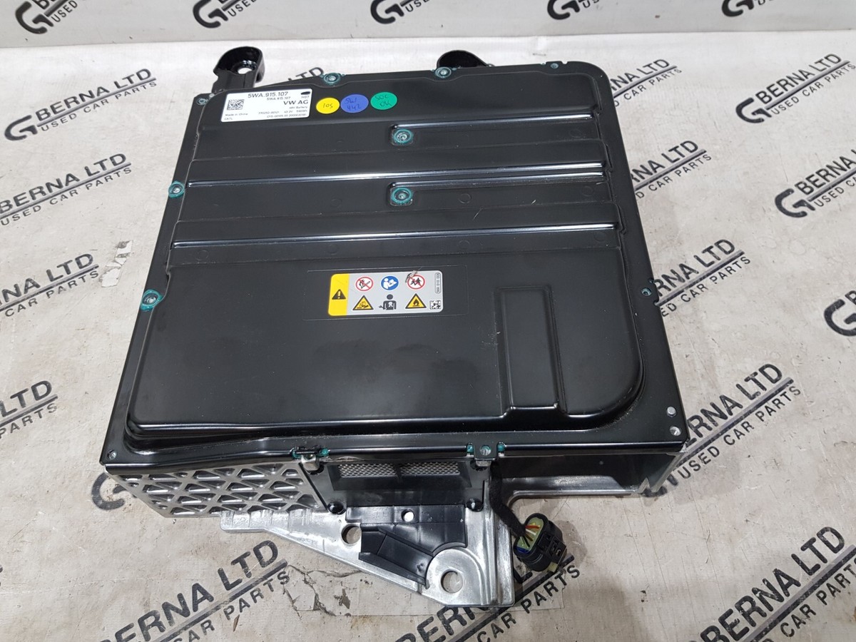 GENUINE VOLKSWAGEN GOLF MK8 2020-2023 INVERTER BATTERY CHARGER