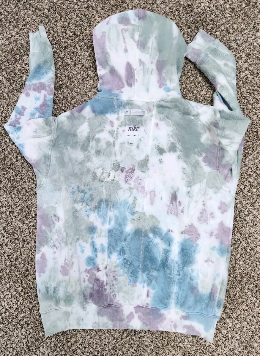 nike ナイキ Nike Sportswear Chi-Dye パーカー 楽天市場】【送料無料】nike ナイキ 【メンズサイズ】 Nike