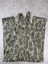 Mossy Oak men’s camouflage dungarees in woodland camo size medium