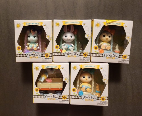 Honey Bee Acres ~ Mini figurines de Pâques ~ au choix ~ NEUF  - Photo 1/2
