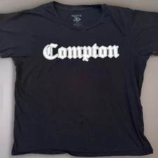 City of Compton, California Graphic T-shirt XXL 2015 Walnut & 30th
