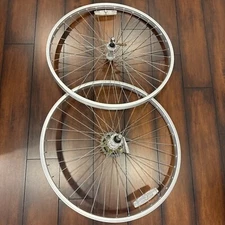 Vintage ARAYA 26 X 1.50 Rims Joytech Sealed Hubs