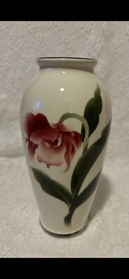 KOKUSUI JAPAN PORCELAIN VASE
