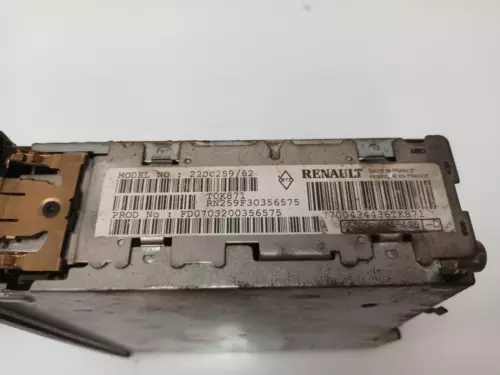 7700434436 Sistema Audio Radio per RENAULT MASTER BUS 2003 2968061 - Foto 3 di 10