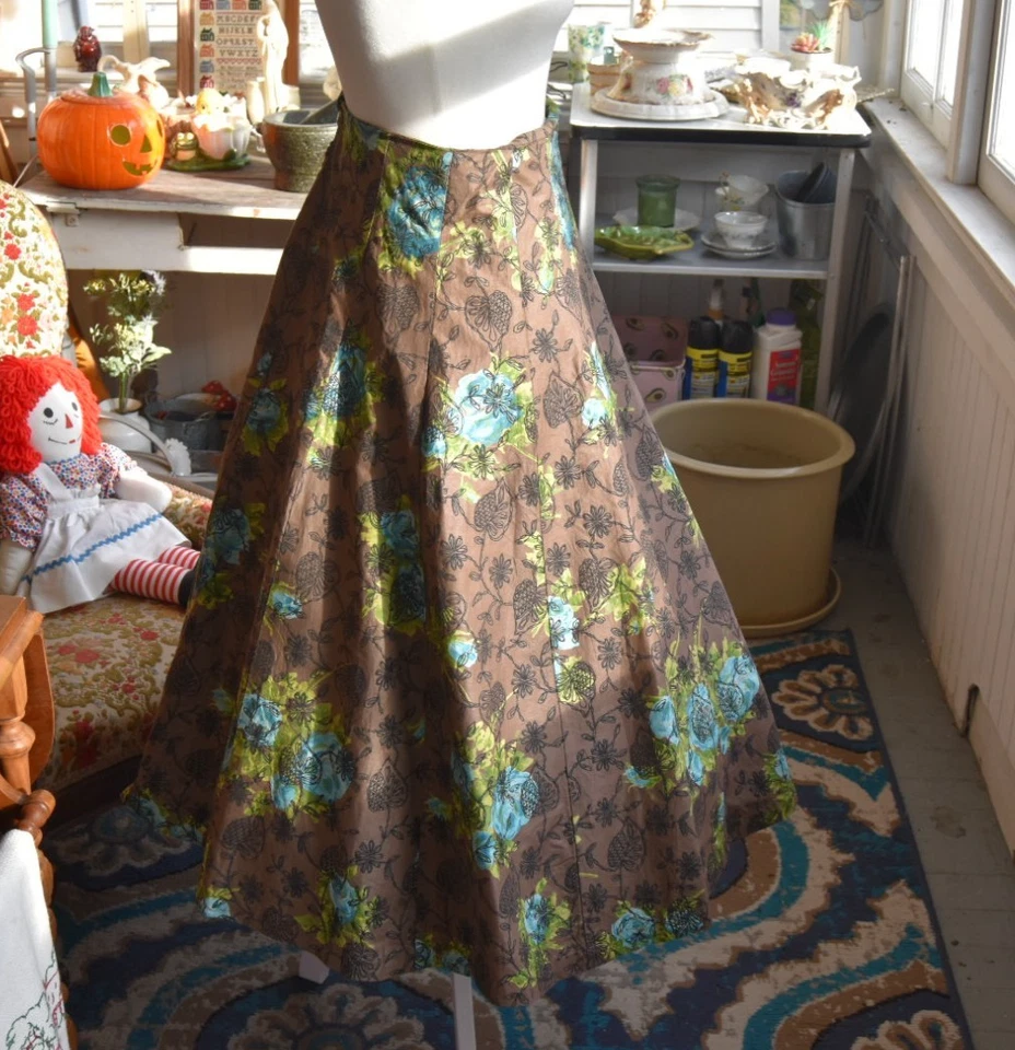 Falda Círculo Completo Floral Vintage Años 50 Marrón y Verde Hasta la Media Pantorrilla Talla XS Foto 2 de 4