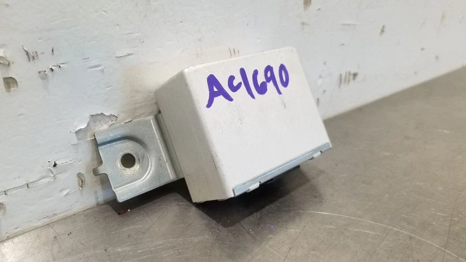 04 HONDA S2000 S2K AP2 CRUISE 控制模块 36700S2AA11 — 第 4/4 张图片