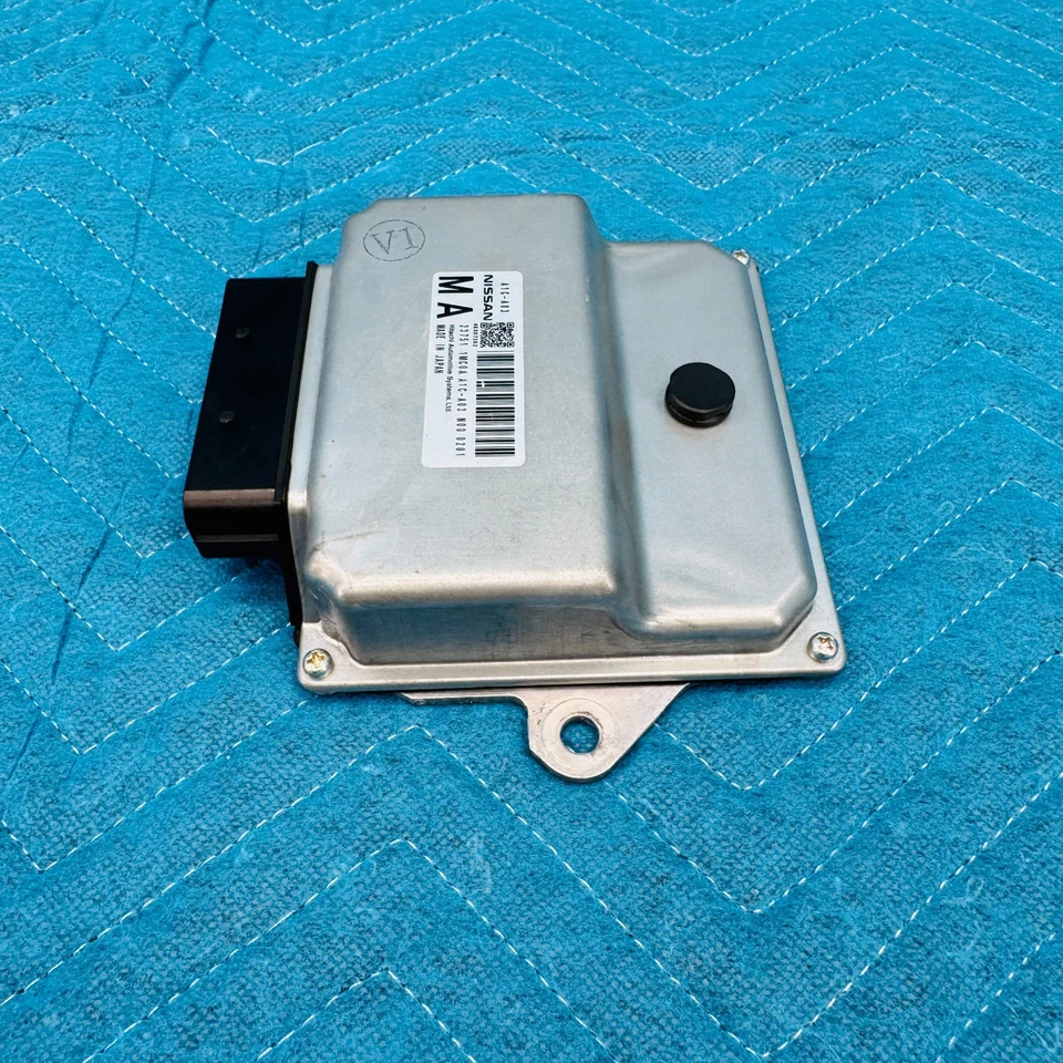 Módulo de control de transmisión automática Infiniti M56 M37 Q70 11-19 OEM 237511MCOA Foto 4 de 4
