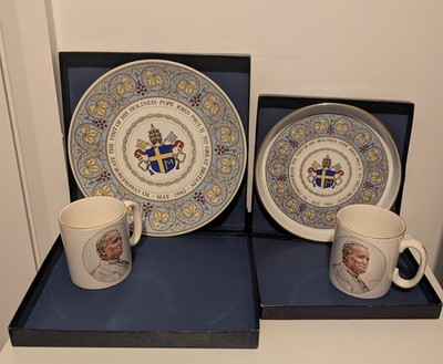 Royal Worcester China Restposten Konvolut 2x Teller 2x Tassen Johannes Paul II., TOP CNDTN