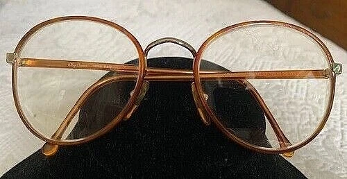 GAFAS VINTAGE OLEG CASSINI TORTUGA HECHAS EN ITALIA CON ESTUCHE RÍGIDO BORGOÑA Foto 3 de 4