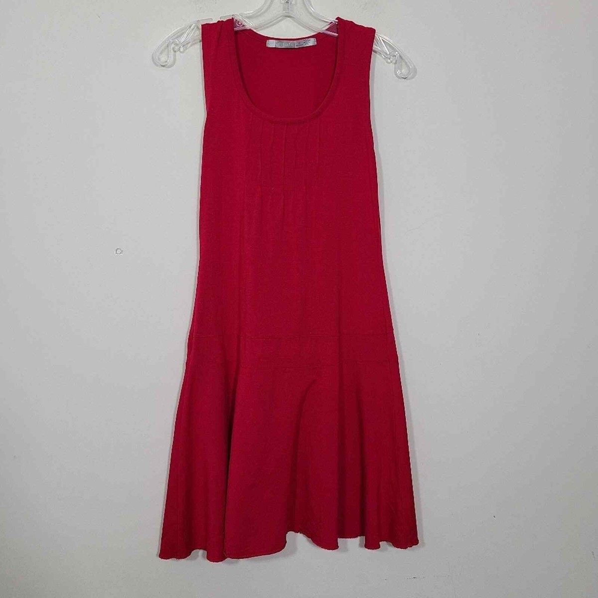 Athleta Drop Waist Slip On Fuchsia Athletic Dress Size XS Athleta Drop Waist Slip On Fuchsia Athletic Dress Size XS
